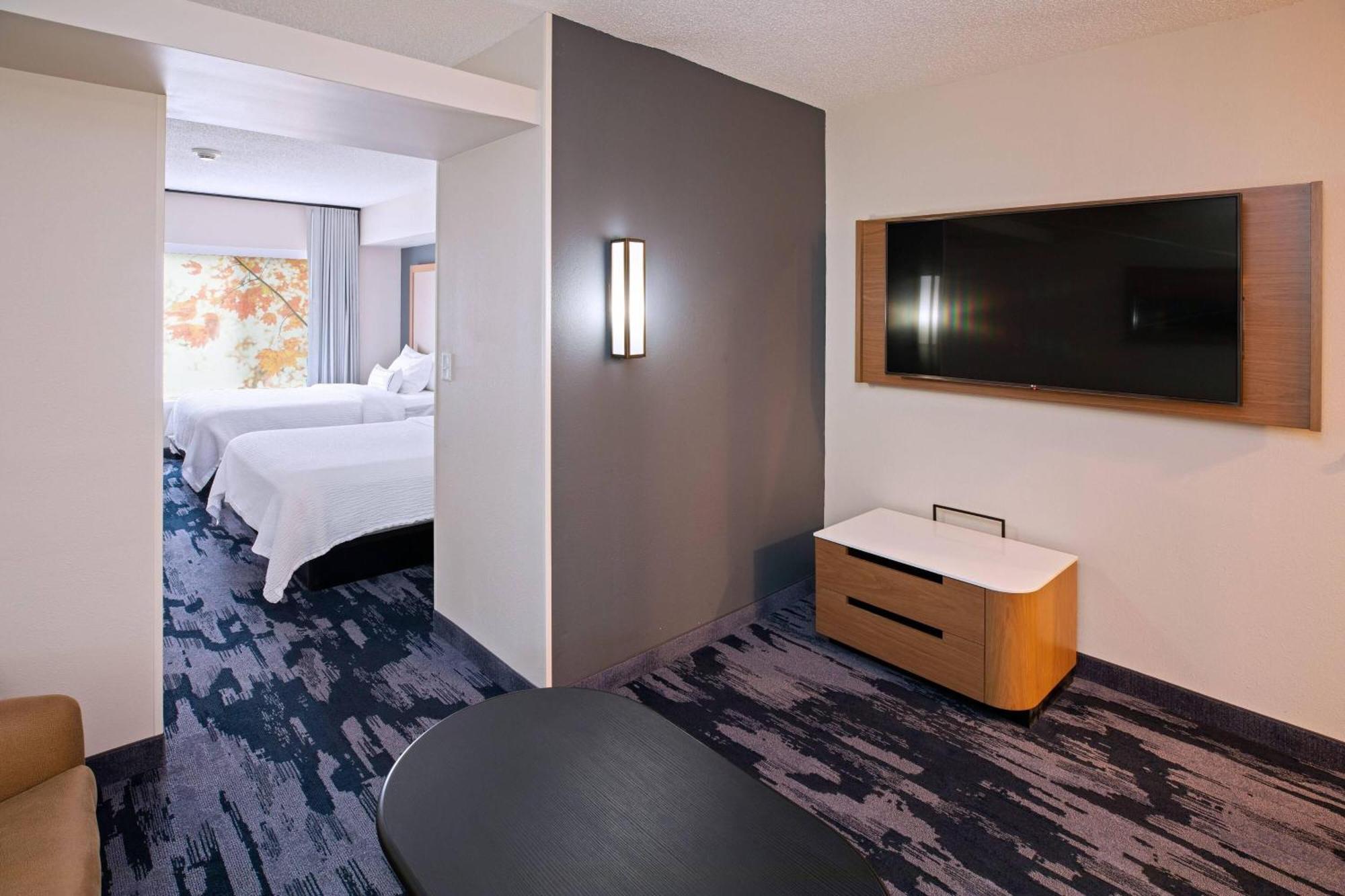 Fairfield Inn & Suites By Marriott Елизабеттаун Екстериор снимка