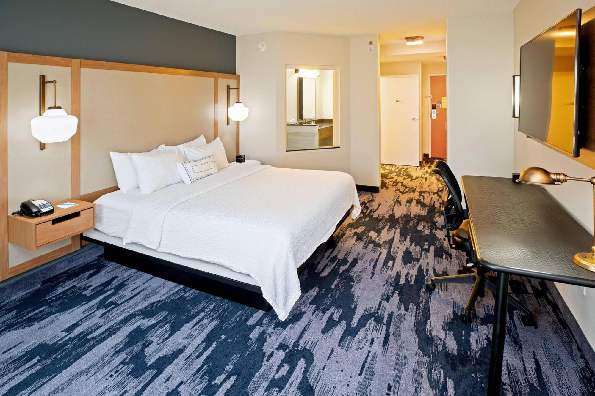 Fairfield Inn & Suites By Marriott Елизабеттаун Екстериор снимка