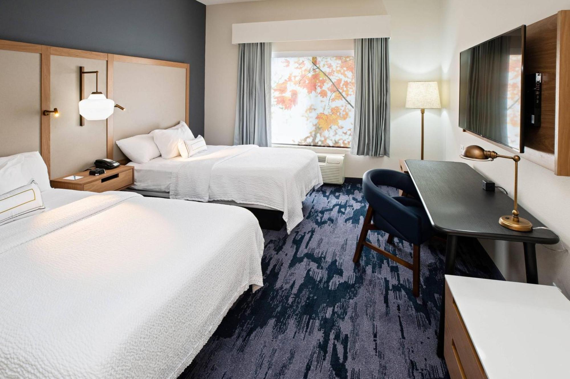 Fairfield Inn & Suites By Marriott Елизабеттаун Екстериор снимка