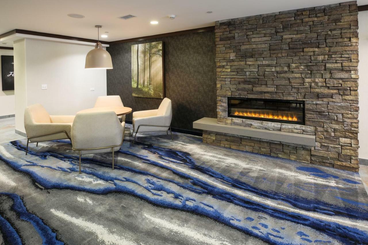 Fairfield Inn & Suites By Marriott Елизабеттаун Екстериор снимка